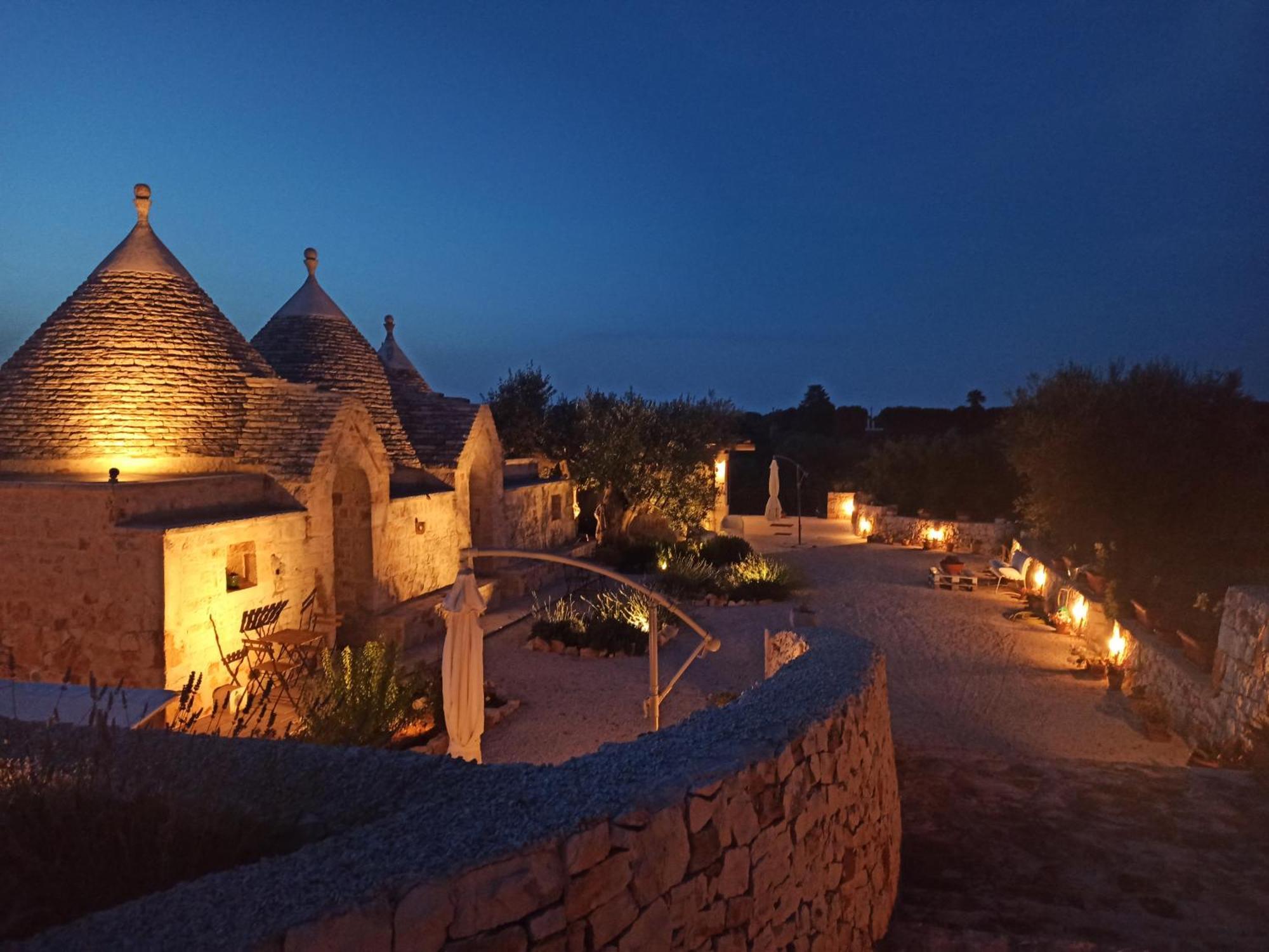 Gasthaus Trulli Don Pietro Castellana Grotte Exterior foto